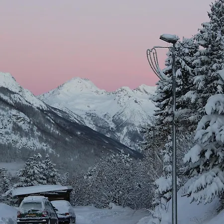 Апартаменты Les Cytelles Villeneuve (Alpes-de-Haute-Provence)